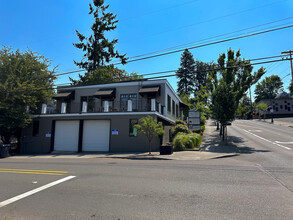 1209 7th St, Oregon City, OR for sale Building Photo- Image 1 of 1