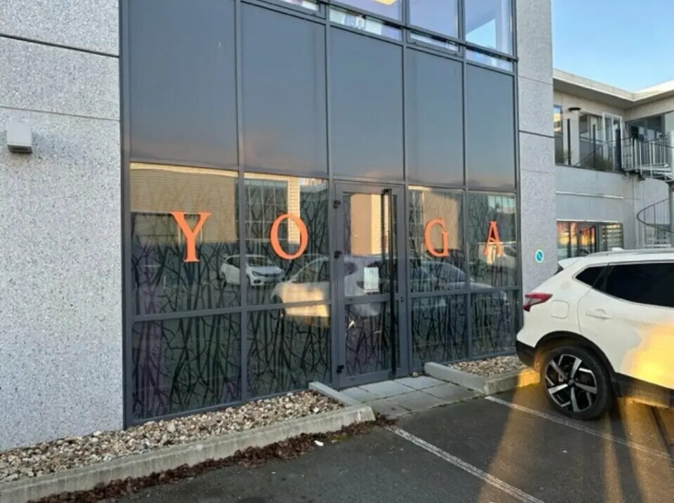 Office in Villefranche-sur-Saône to rent Primary Photo- Image 1 of 6