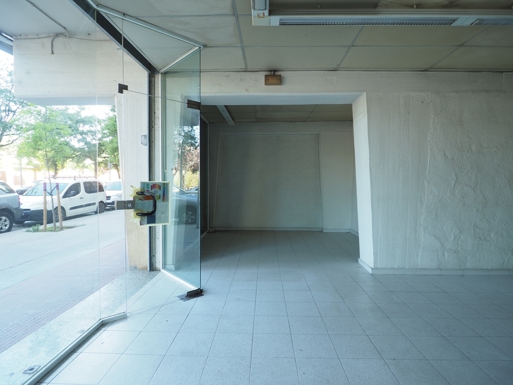 Granollers, BAR 08401 - Unit - -  - Interior Photo - Image 2 of 6