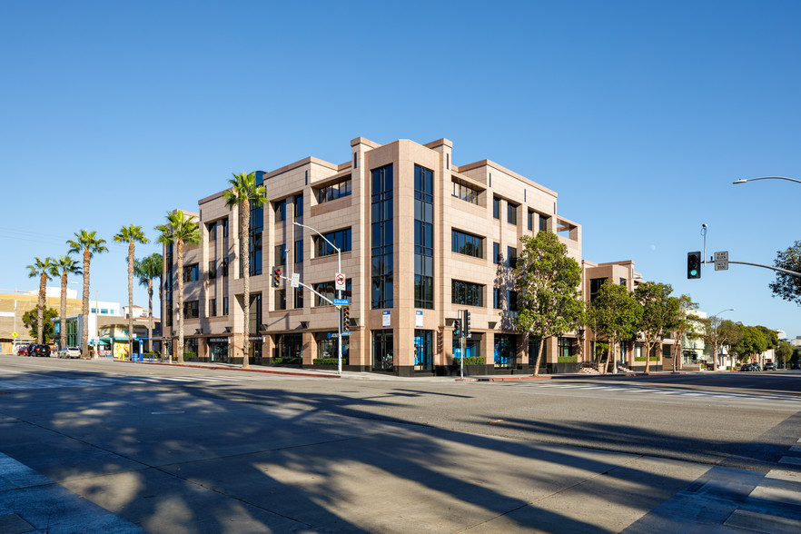 808 Wilshire Blvd, Santa Monica, CA for rent - Building Photo - Image 1 of 7