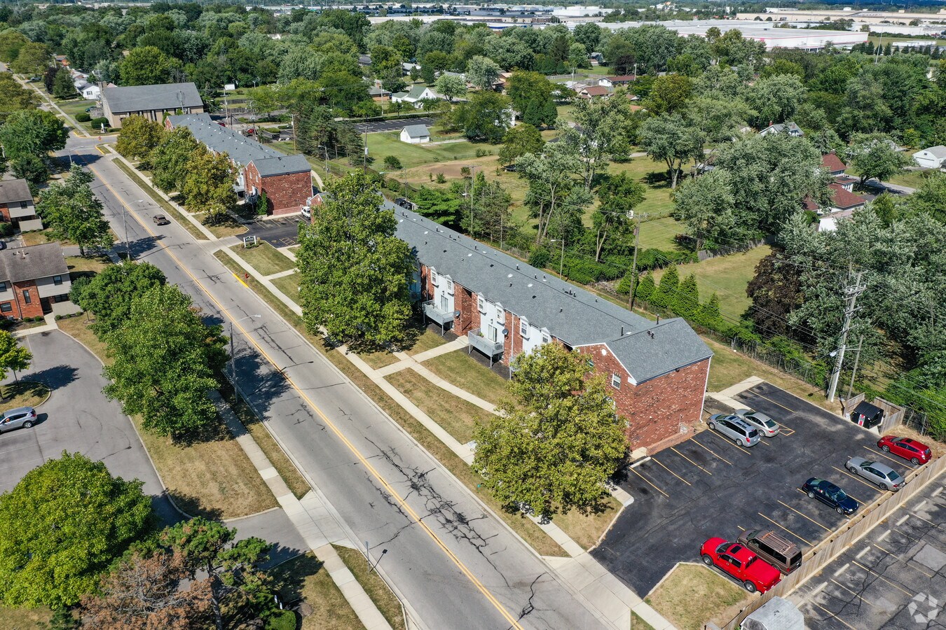 80160 Old Village Rd, Columbus 43228 UK