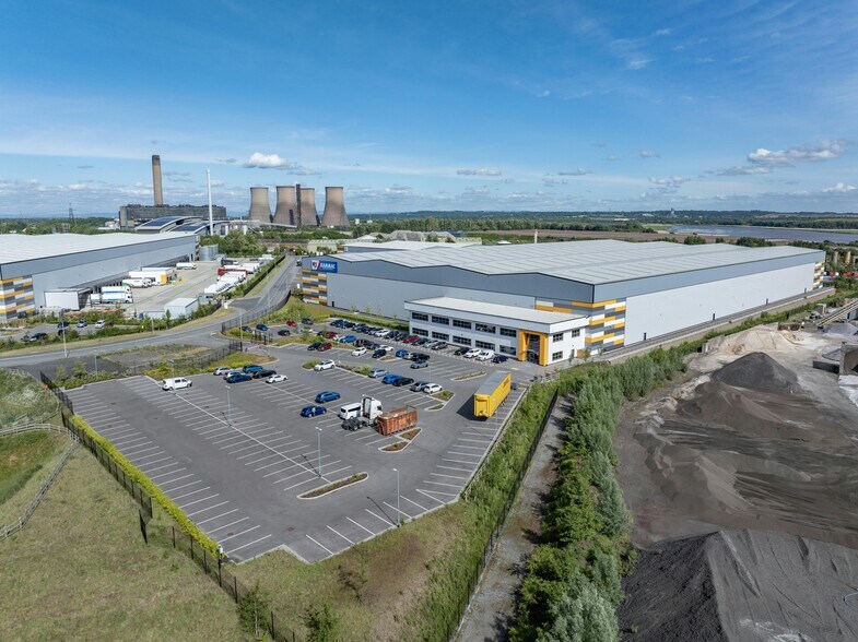 Gorsey Ln, Widnes to rent - Building Photo - Image 3 of 15