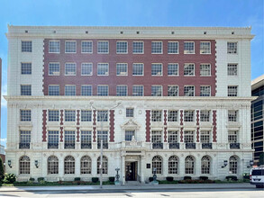 301 W 11th St, Kansas City, MO for rent Building Photo- Image 1 of 5