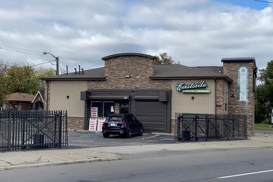 13959-13965 Gratiot Ave, Detroit, MI for sale - Building Photo - Image 1 of 1