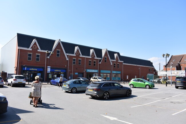 More details for 12 Hessle Rd, Hull - Retail to Rent