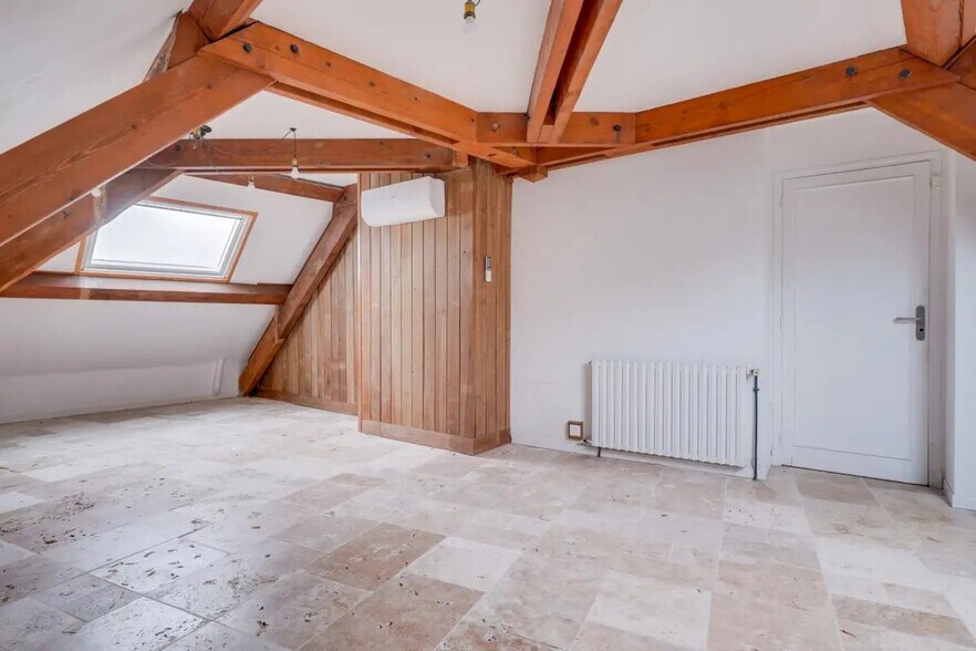 Retail in Mérignac to rent - Building Photo - Image 3 of 11