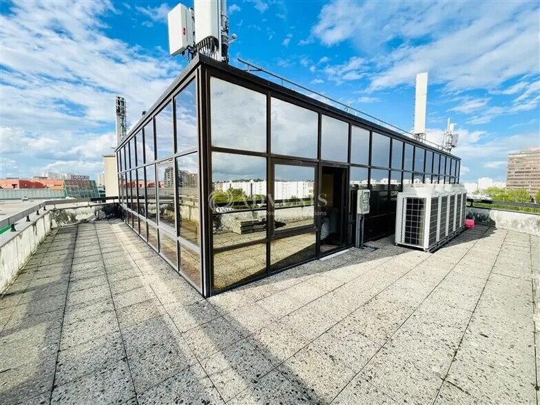 Office in Rosny-sous-Bois to rent - Building Photo - Image 1 of 9