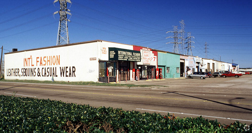 9952-9970 Harwin Dr, Houston, TX for sale - Primary Photo - Image 1 of 1