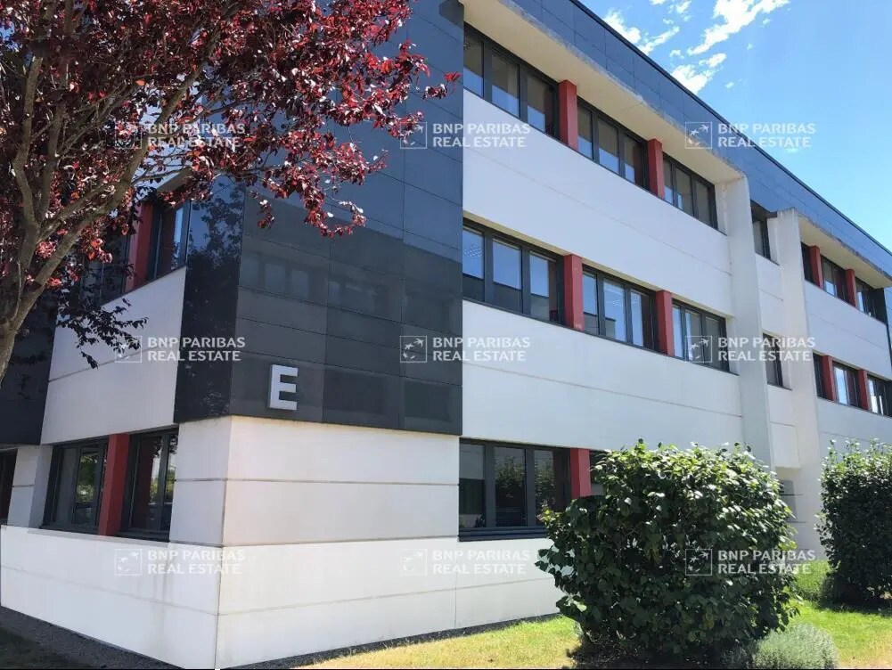 275 Boulevard Marcel Paul, Saint-Herblain to rent Building Photo- Image 1 of 11