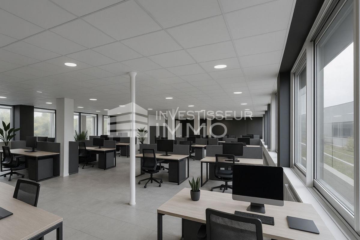 Office in Boissy Saint Leger to rent Building Photo- Image 1 of 8