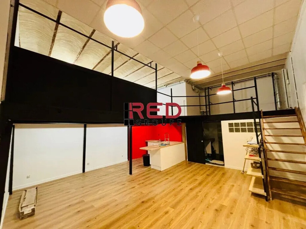 Location Bureaux 87 m² - Photo 1
