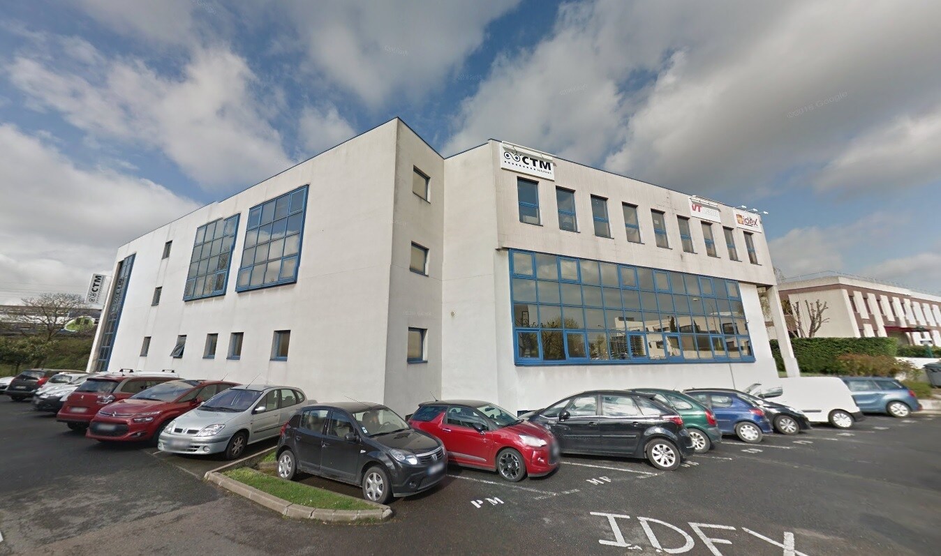 125 Avenue Louis Roche, Gennevilliers to rent Building Photo- Image 1 of 4