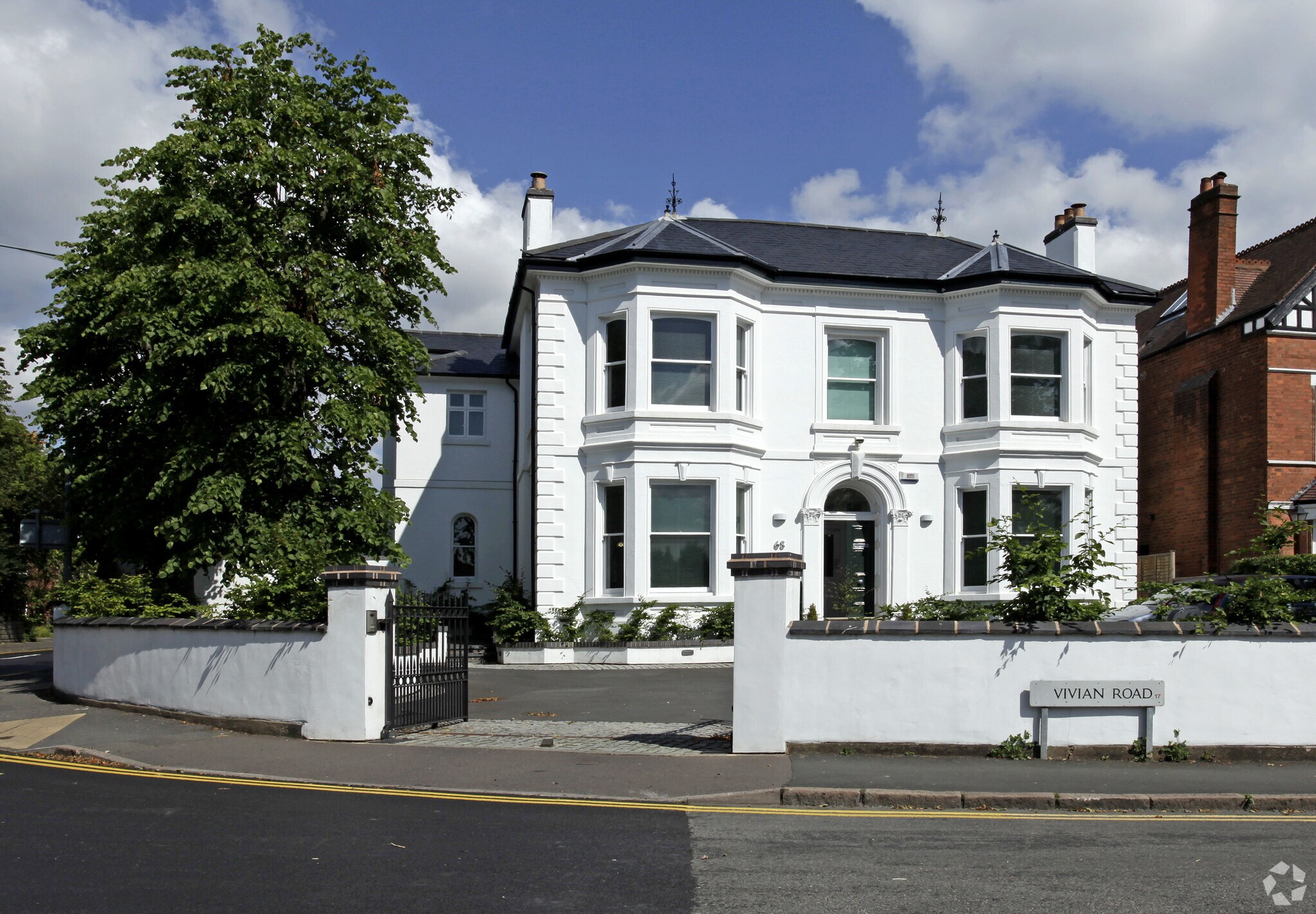 68 Harborne Park Rd, Birmingham for sale Primary Photo- Image 1 of 1