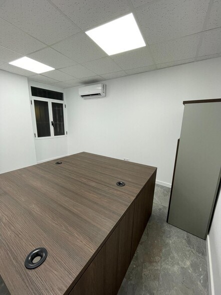 Office in València to rent - Interior Photo - Image 2 of 13