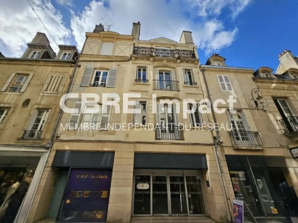 Retail in Dijon to rent Building Photo- Image 1 of 8