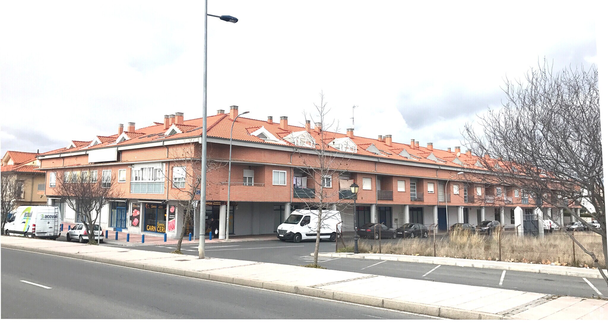 Calle del Río Duero, 1, Ávila, Ávila to rent Primary Photo- Image 1 of 3