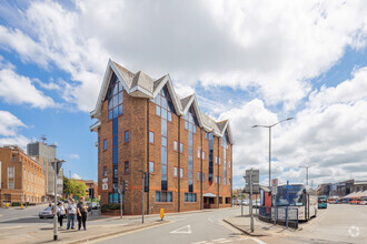 Woodbridge Rd, Guildford for sale Primary Photo- Image 1 of 1