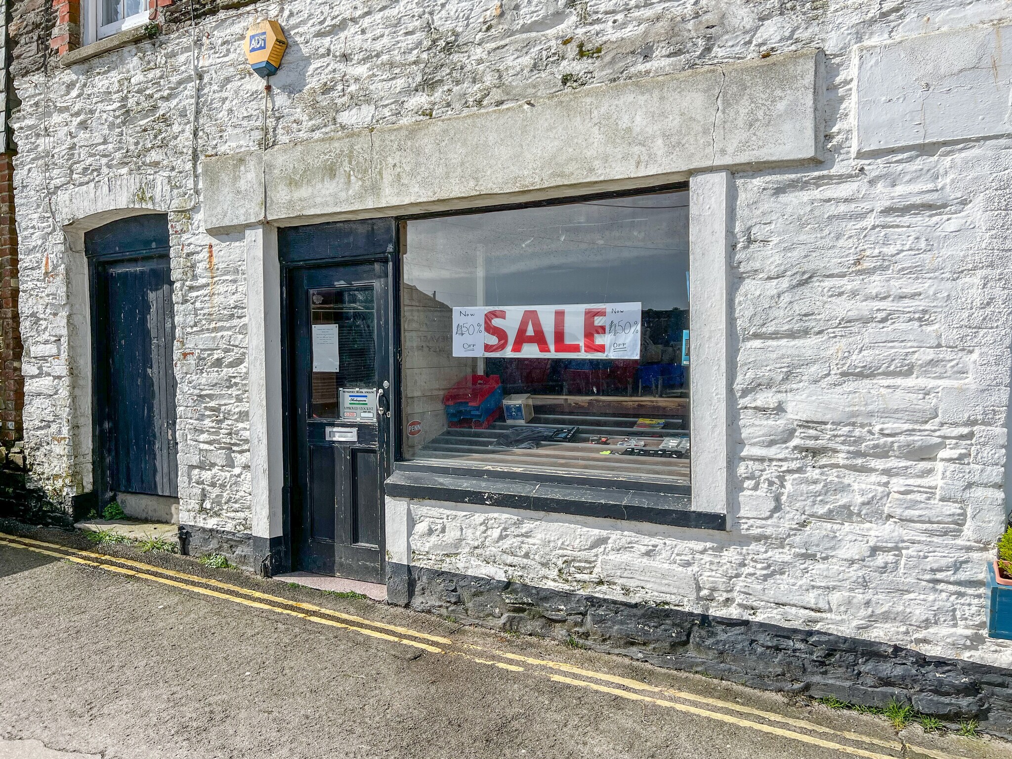 West Wharf, Mevagissey for sale Primary Photo- Image 1 of 1