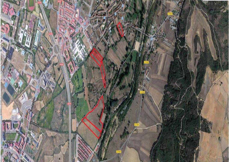 Clarin-Vo, Villaquilambre, León for sale Primary Photo- Image 1 of 16