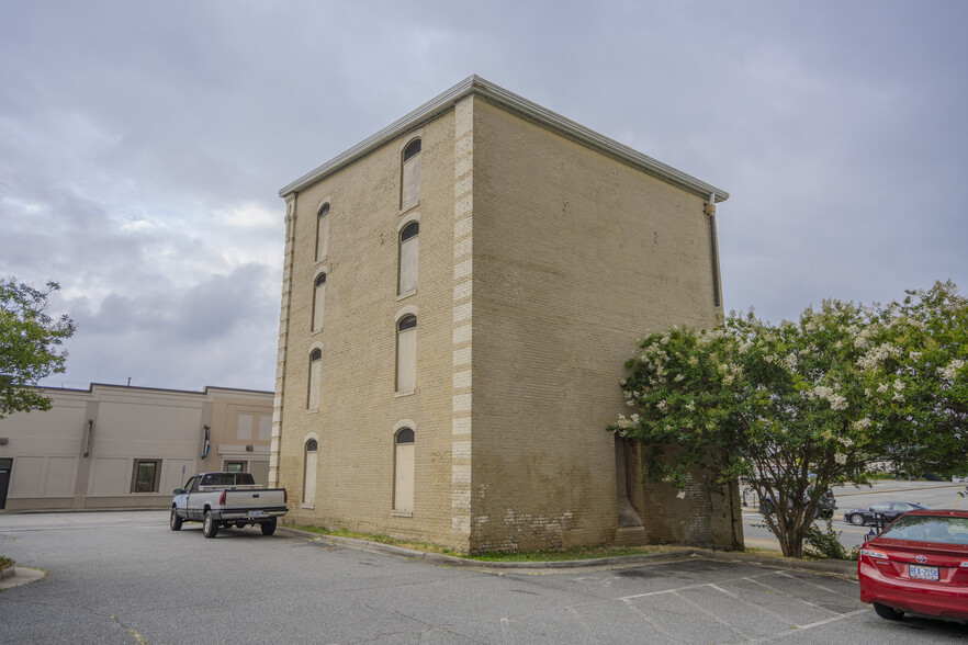 1 N State St, Lexington, NC for sale - Building Photo - Image 3 of 15