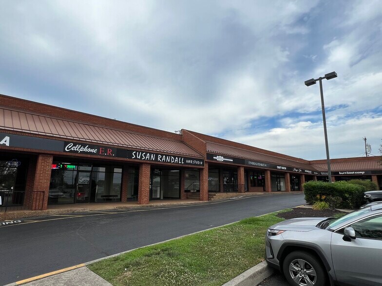 7648 Highway 70 S, Nashville, TN for rent - Building Photo - Image 1 of 4