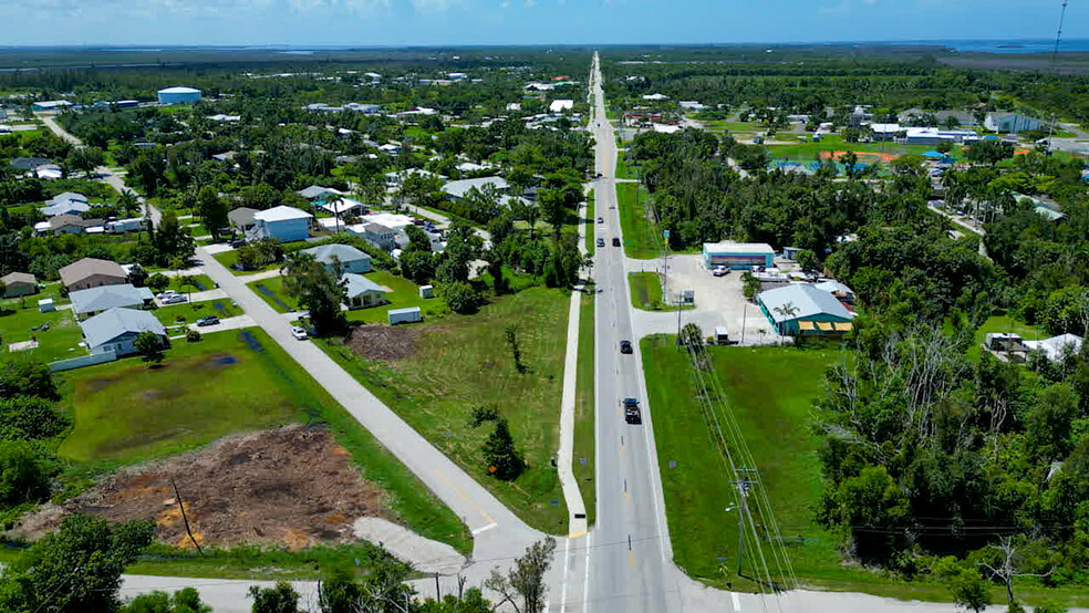 5585 Avenue D, Bokeelia, FL for sale - Aerial - Image 1 of 16