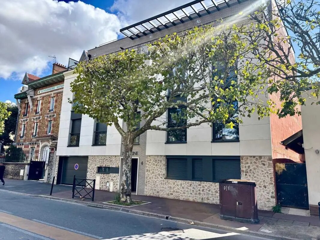 Light Industrial in Saint-Maur-des-Fossés for sale Building Photo- Image 1 of 7