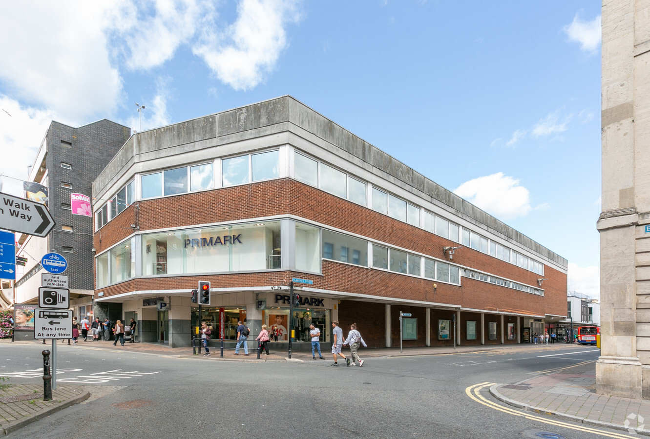 Kings Walk, Gloucester GL1 1EA - Retail for Rent | LoopNet UK