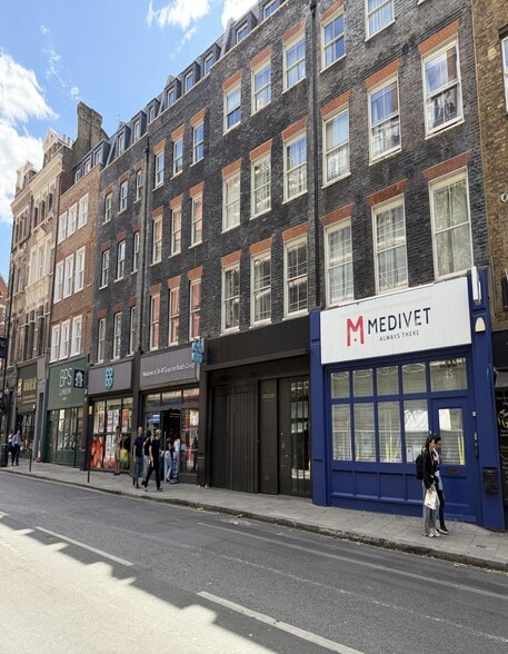 45 Grays Inn Rd, London to rent - Building Photo - Image 2 of 4