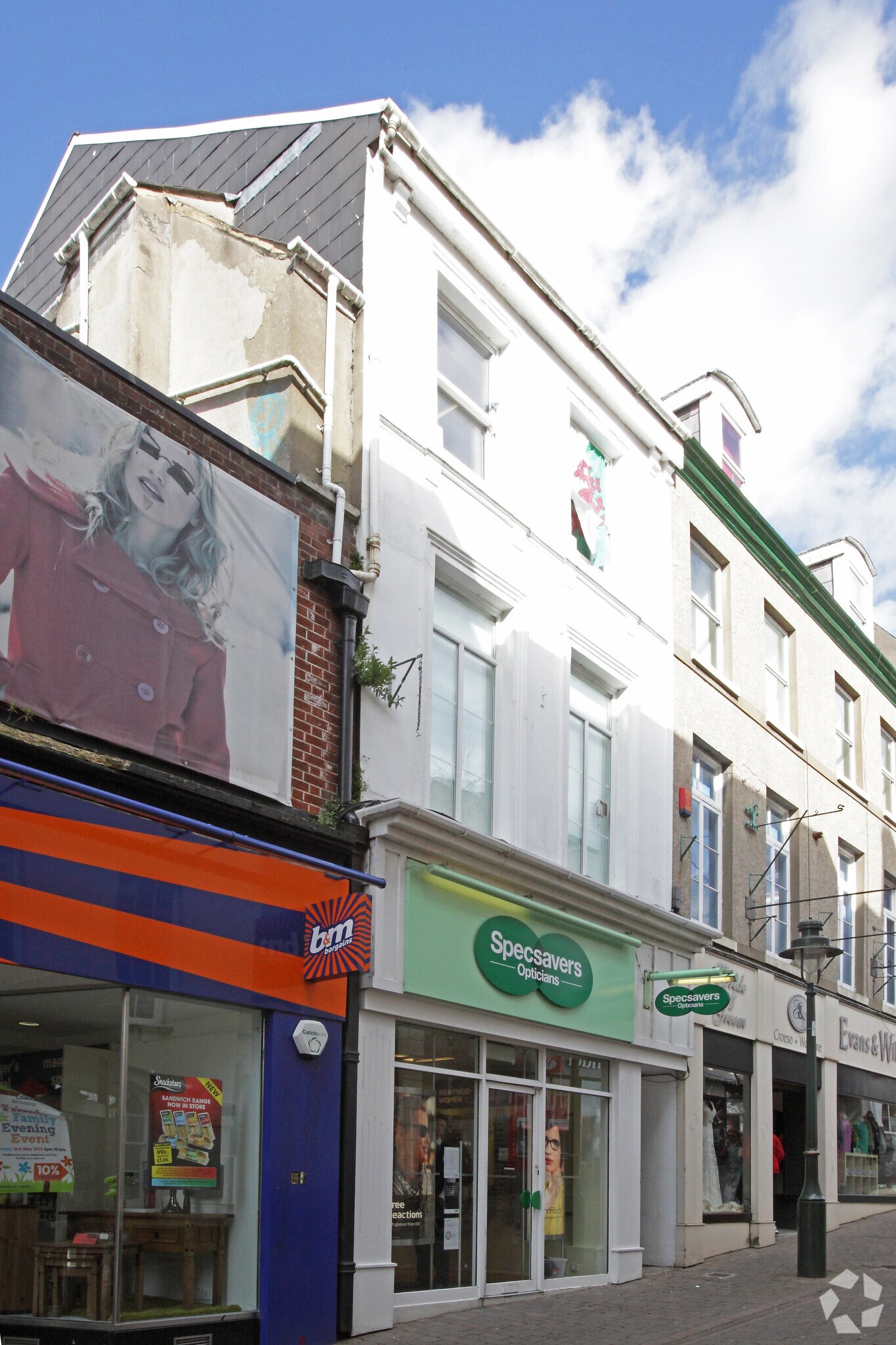 5 Hall St, Carmarthen for sale Primary Photo- Image 1 of 1
