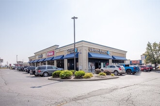 5-79 The Plz, Troy, MO to rent Interior Photo- Image 2 of 7