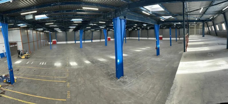 Vente Entrepôt 5 026 m² - Photo 1
