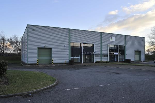 Third Ave, Deeside to rent Building Photo- Image 1 of 2