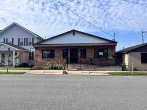 8 2nd St, Elkins, WV to rent Building Photo- Image 2 of 2