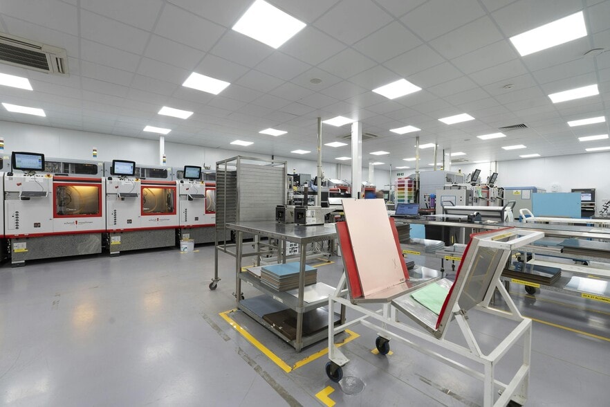 1-3 Hedging Lane Industrial Estate, Tamworth for sale - Building Photo - Image 3 of 16