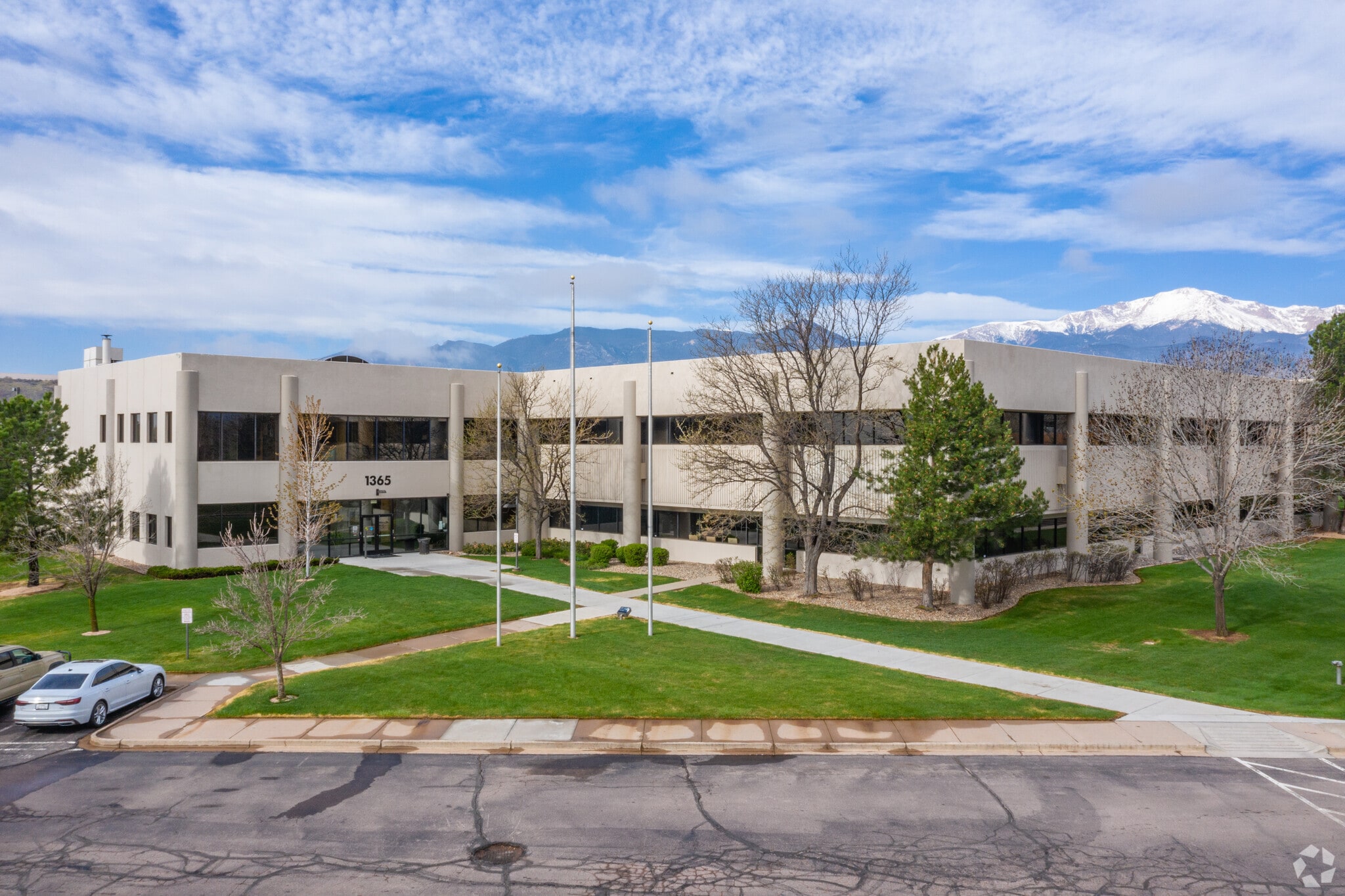 1365 Garden of the Gods Rd, Colorado Springs, CO to rent Building Photo- Image 1 of 17