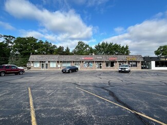 More details for 332-350 S Main St, Bartlett, IL - Office/Retail for Rent