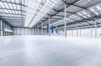 Merton Dr, Milton Keynes to rent Interior Photo- Image 2 of 2