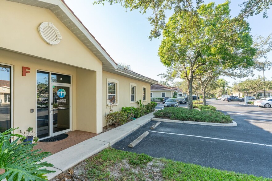 3277 Fruitville Rd, Sarasota, FL for sale - Building Photo - Image 1 of 1