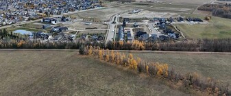 4410 60 St, Sylvan Lake AB - Commercial Property