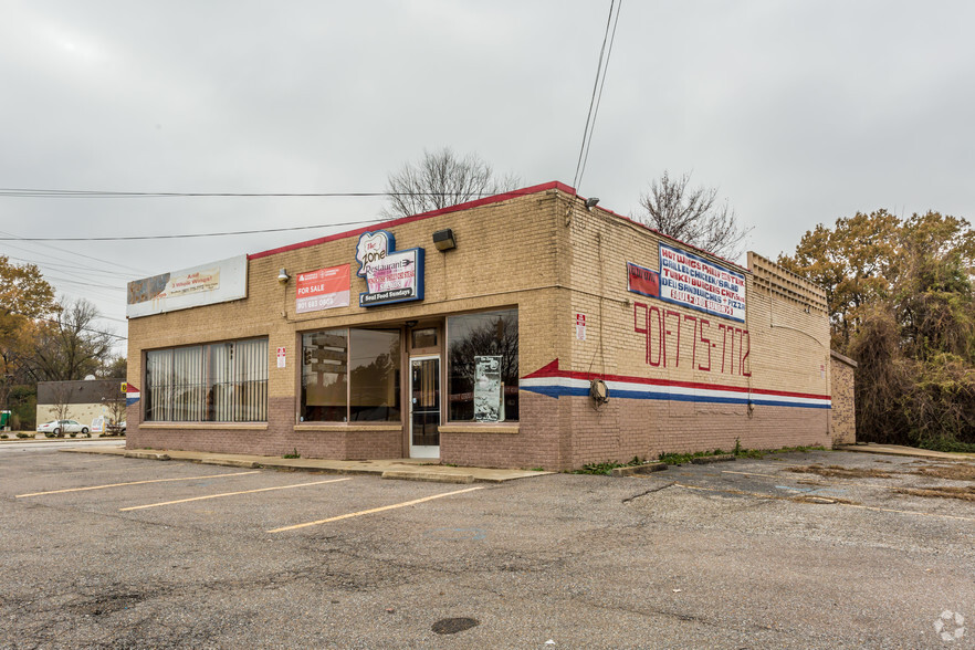 2453-2457 Elvis Presley Blvd, Memphis, TN for sale - Building Photo - Image 2 of 3