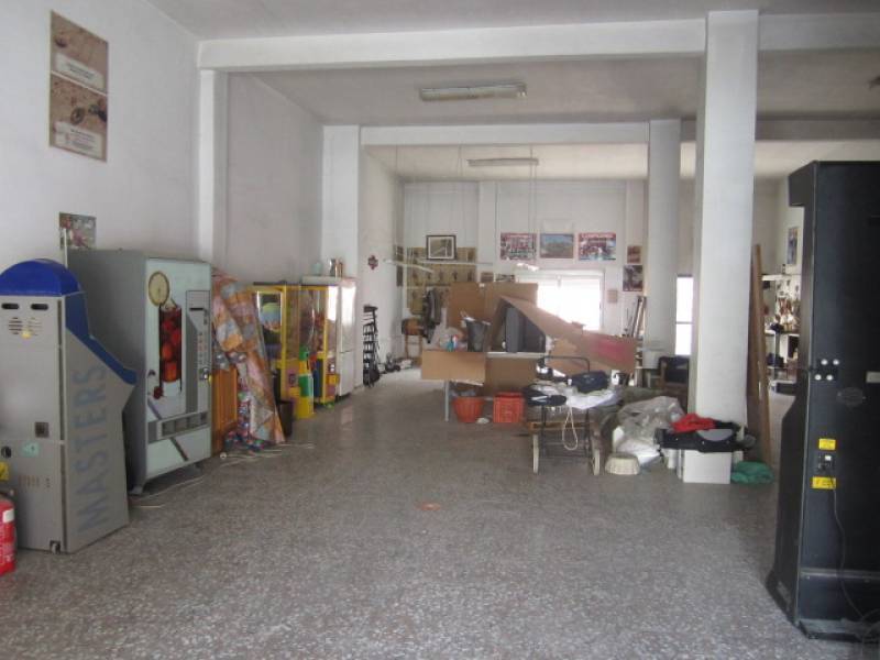 Retail in Novelda for sale Building Photo- Image 1 of 12