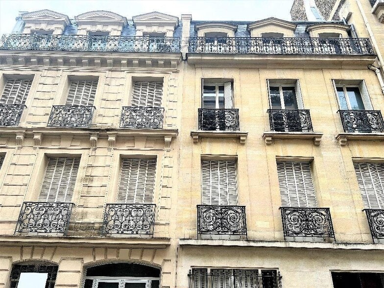 Office in Paris for sale - Building Photo - Image 2 of 9