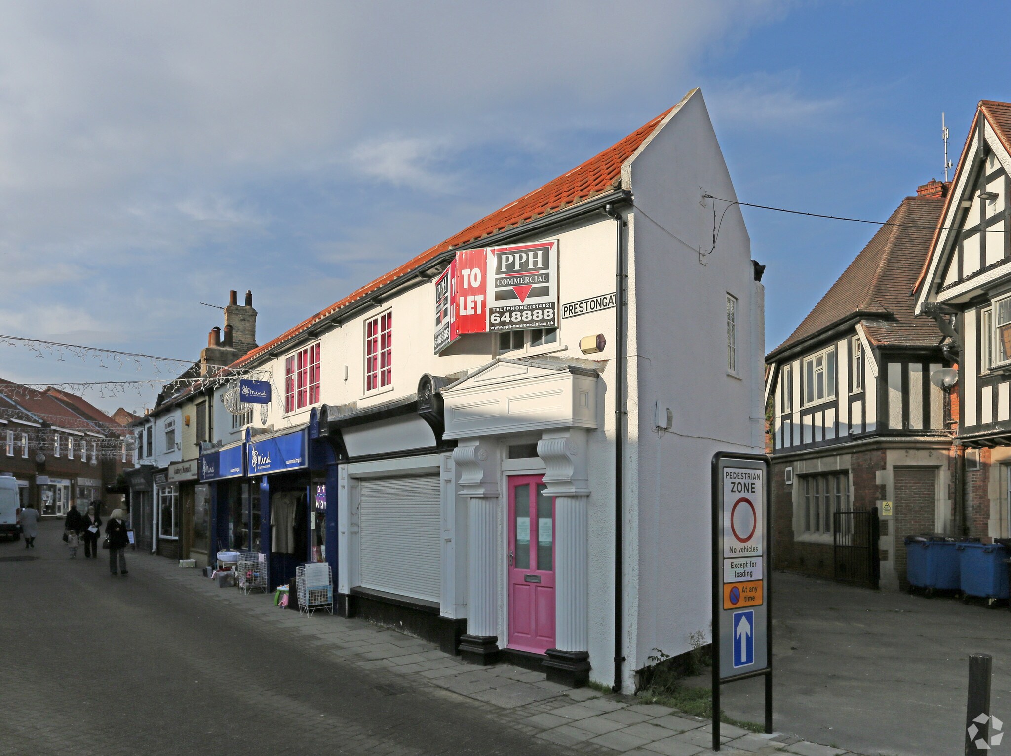 2-6 Prestongate, Hessle for sale Primary Photo- Image 1 of 1