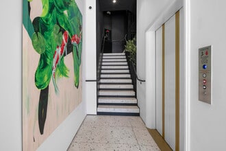 139 S Beverly Dr, Beverly Hills, CA to rent Building Photo- Image 2 of 6