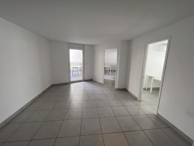 Office in Toulon for sale - Building Photo - Image 2 of 14