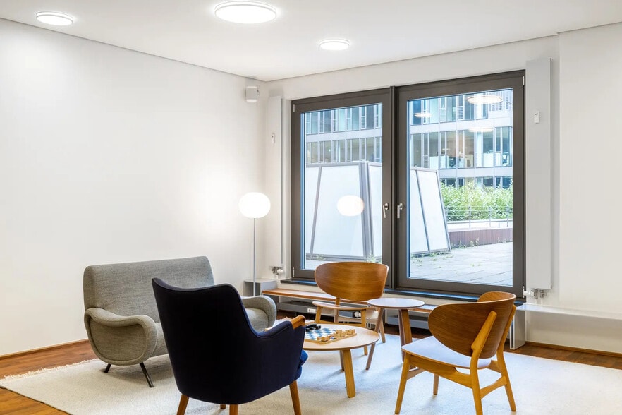 1306 Chemin Du Champ De Lière, Rillieux-la-Pape to rent - Interior Photo - Image 1 of 37
