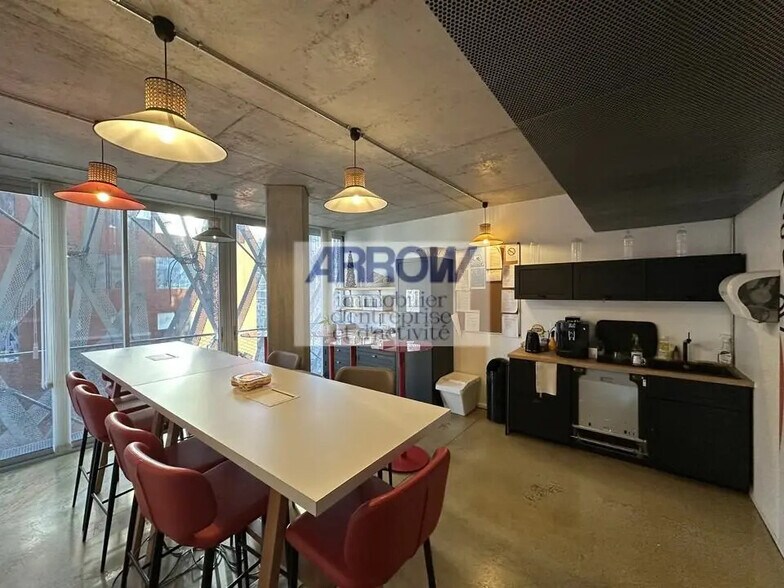 Office in Nantes to rent - Building Photo - Image 3 of 9