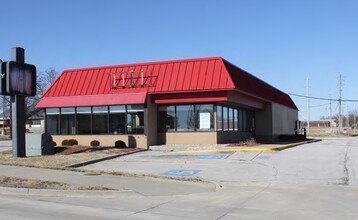 2002 N Commercial St, Harrisonville, MO for sale Building Photo- Image 1 of 4