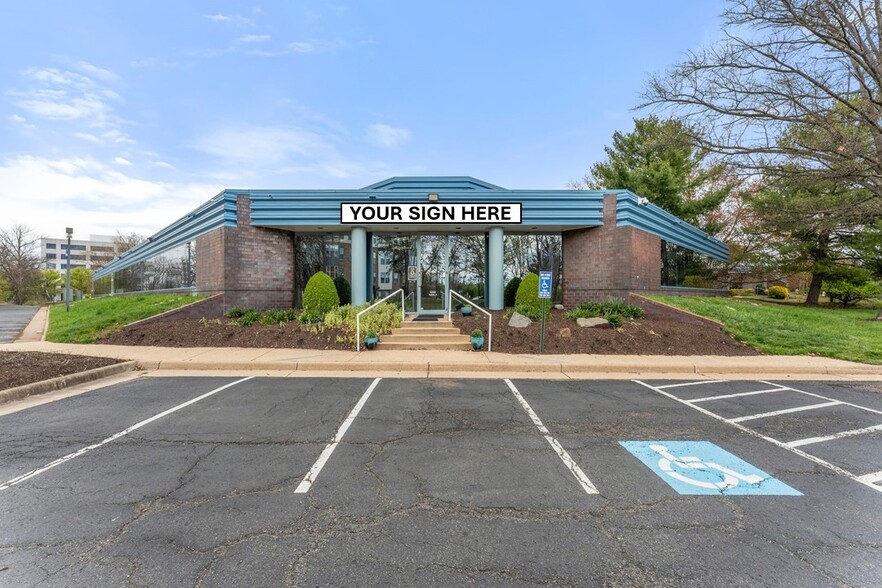 13505 Dulles Technology Dr, Herndon, VA for sale - Building Photo - Image 1 of 1